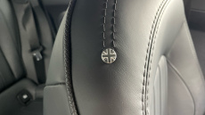 MINI Hatchback 1.5 Cooper Exclusive 5dr Auto [Comfort/Nav Pack] Petrol Hatchback